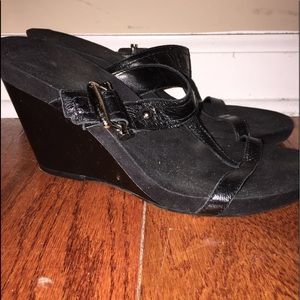 Black leather wedges Sz 8. Nine West